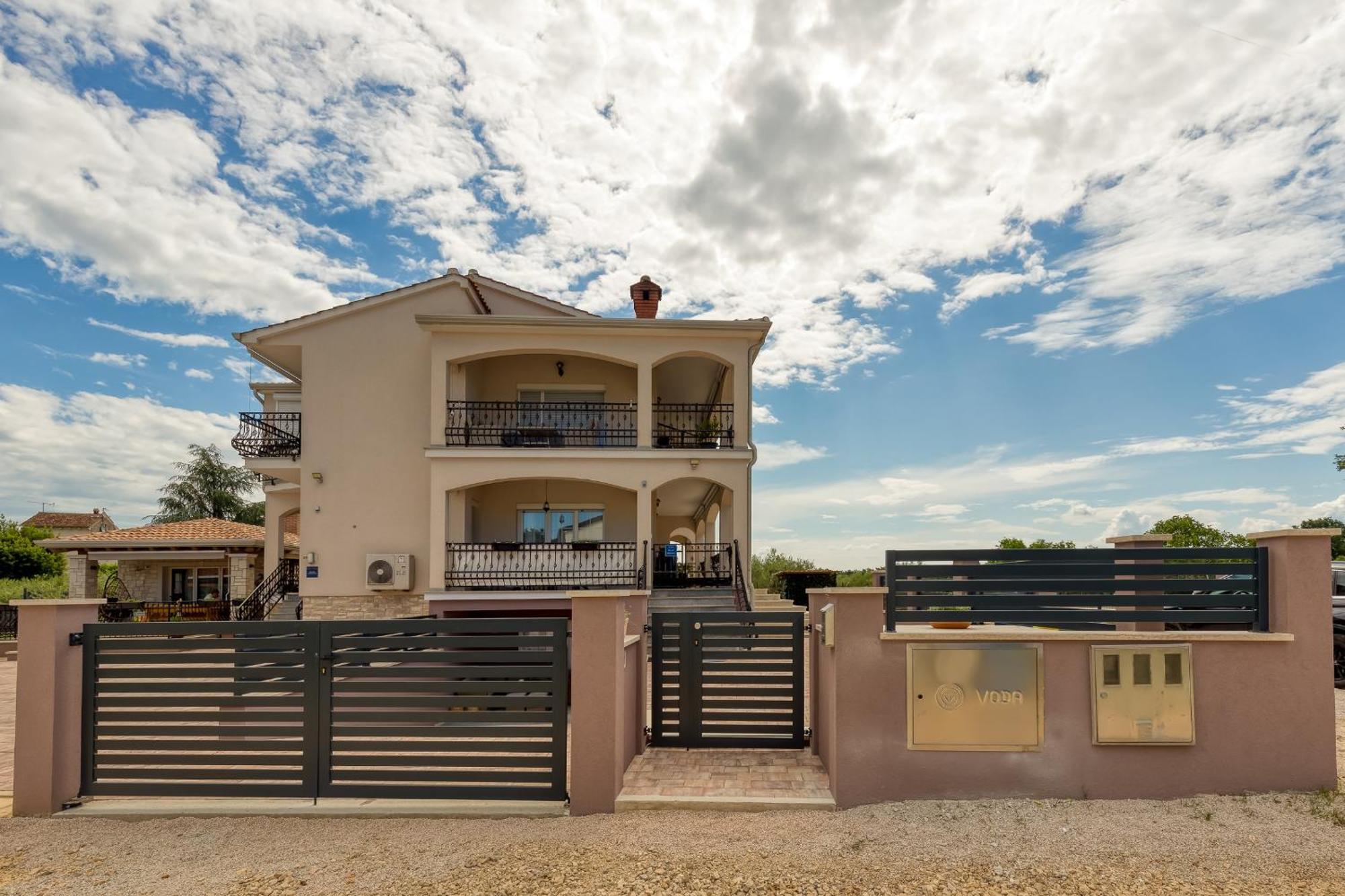 Apartments Covic Antonci  Ngoại thất bức ảnh