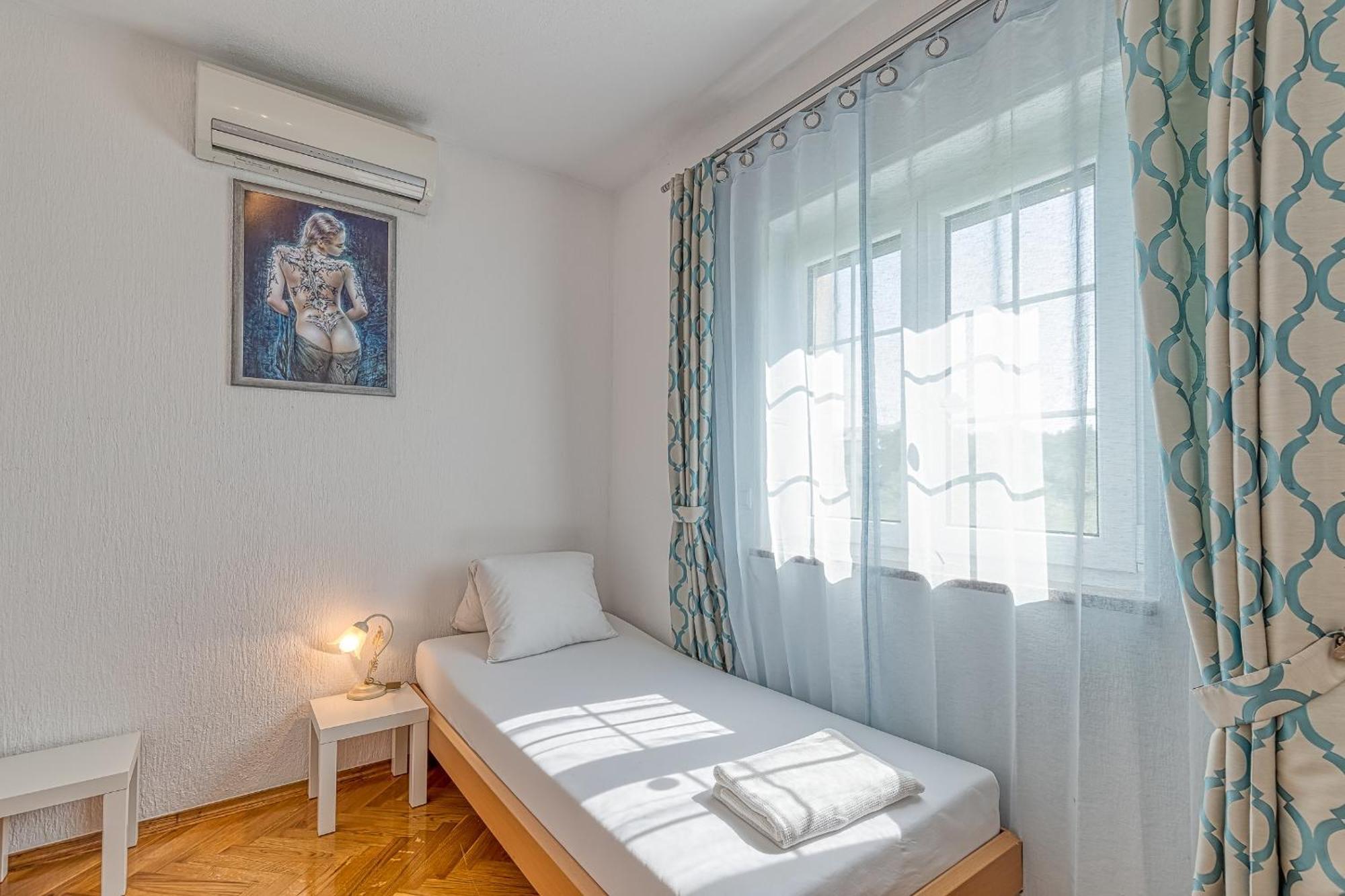 Apartments Covic Antonci  Phòng bức ảnh
